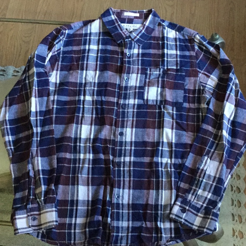 Ezekiel Casual Button Down Shirt